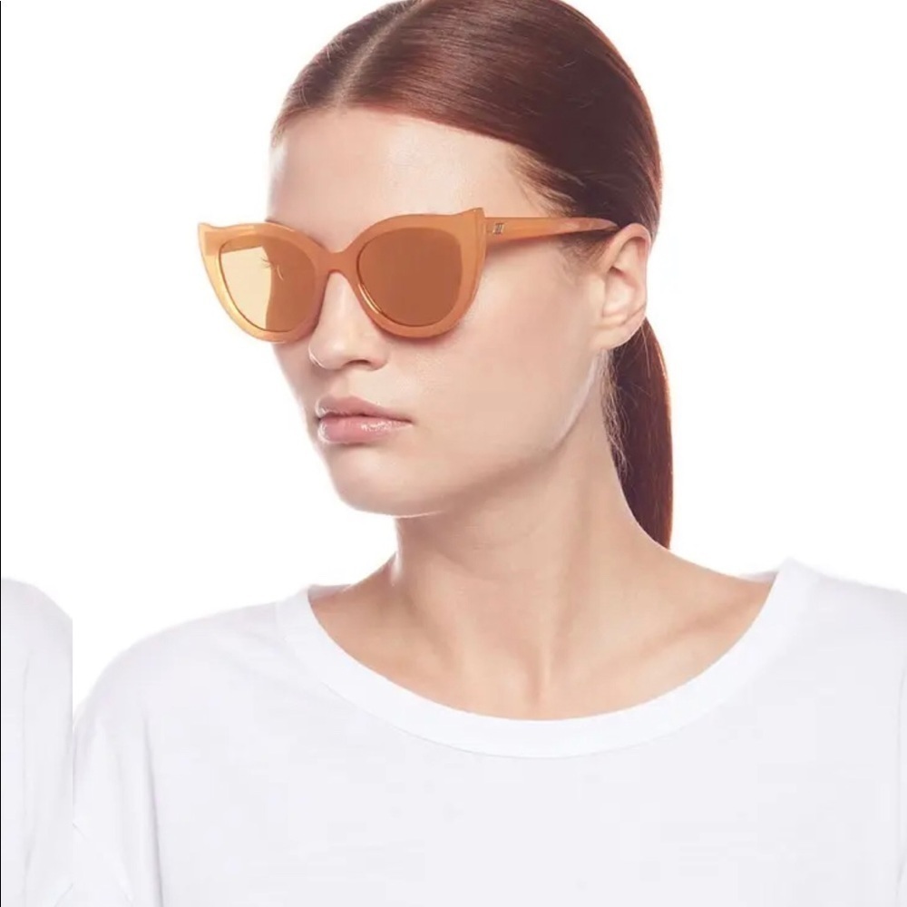 Le Specs Shades​
